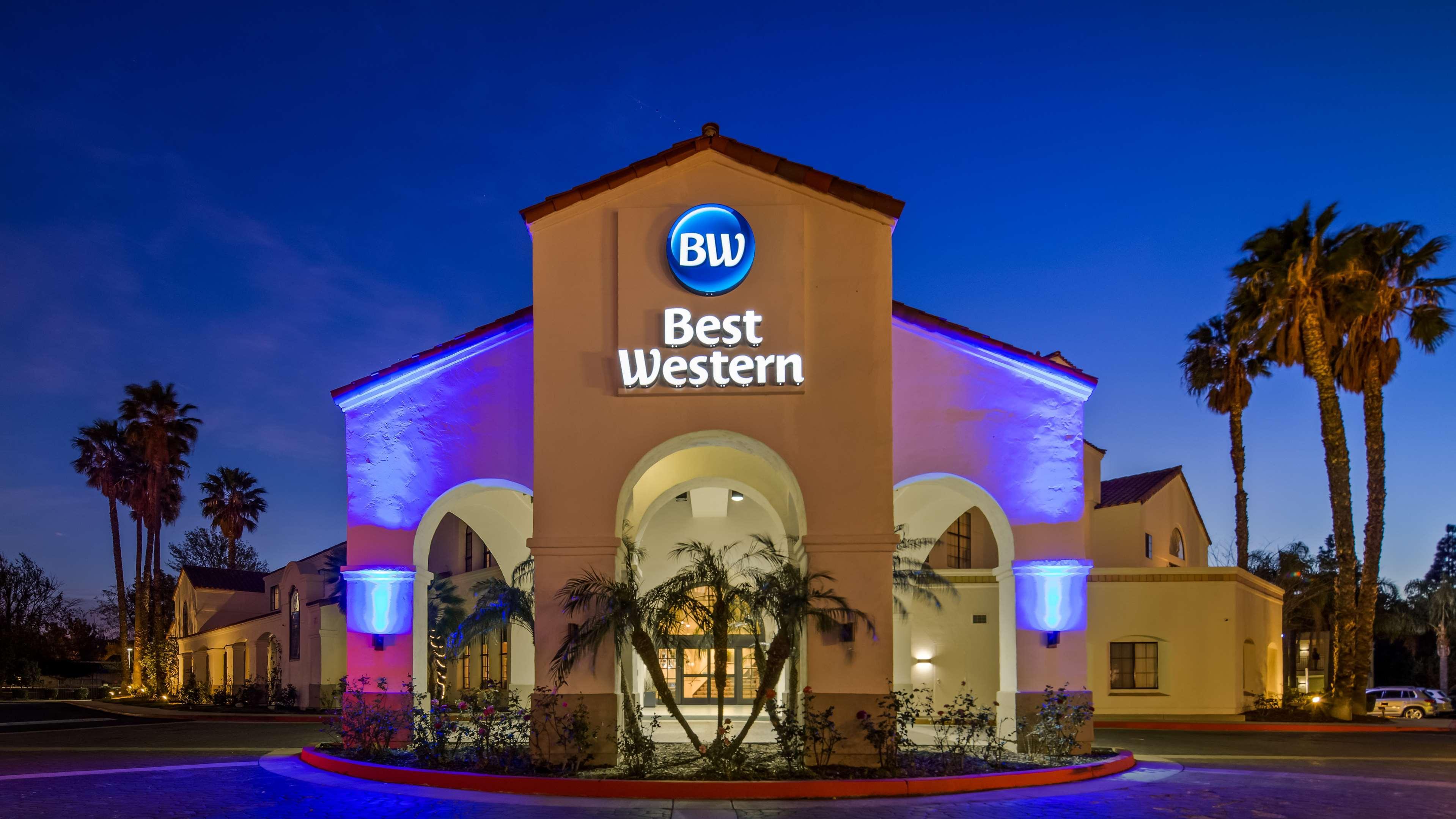 Best Western Posada Royale Hotel & Suites Сімі-Валлі Екстер'єр фото