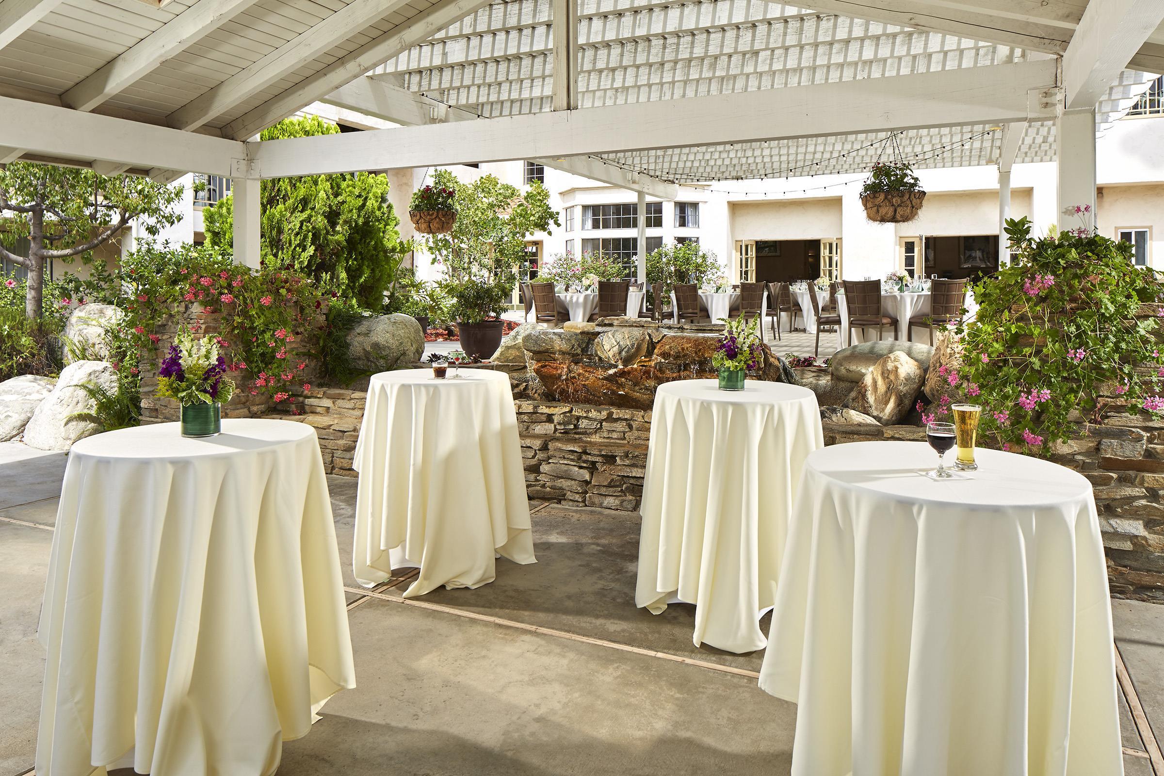 Best Western Posada Royale Hotel & Suites Сімі-Валлі Екстер'єр фото